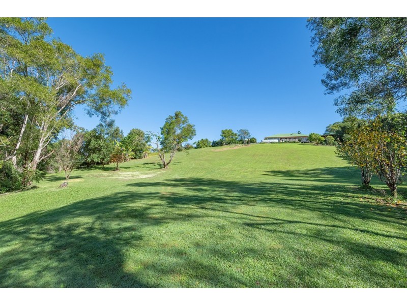 34 Saunders Drive, Cooran QLD 4569