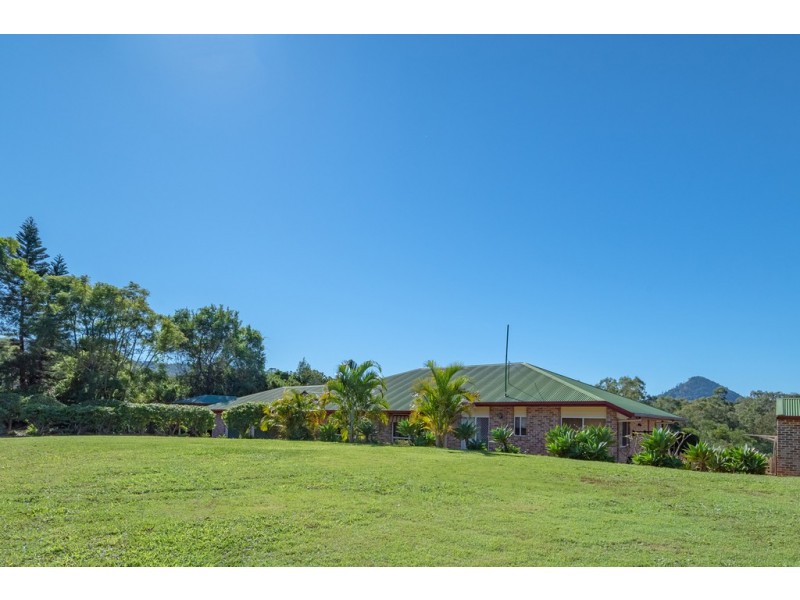 34 Saunders Drive, Cooran QLD 4569