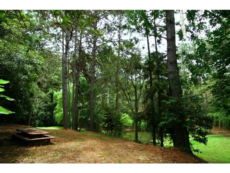 797 Pomona Kin Kin Rd, Kin Kin QLD 4571
