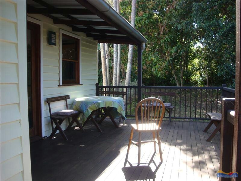 8 Lenske Lane, Cooran QLD 4569