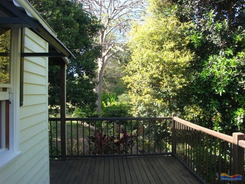 8 Lenske Lane, Cooran QLD 4569