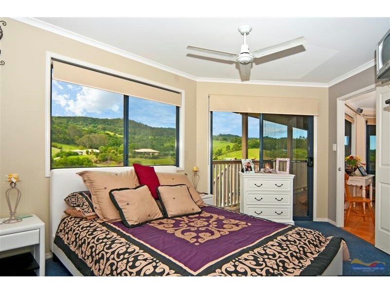 30 Risley Crt, Cooran QLD 4569