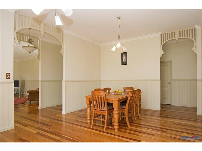 35 Flindersia Drive, Traveston QLD 4570