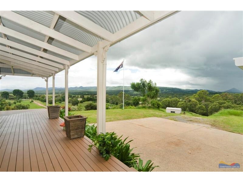 35 Flindersia Drive, Traveston QLD 4570