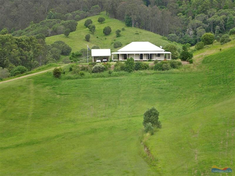 35 Flindersia Drive, Traveston QLD 4570
