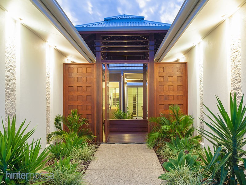 10 Straker Drive, Cooroy QLD 4563