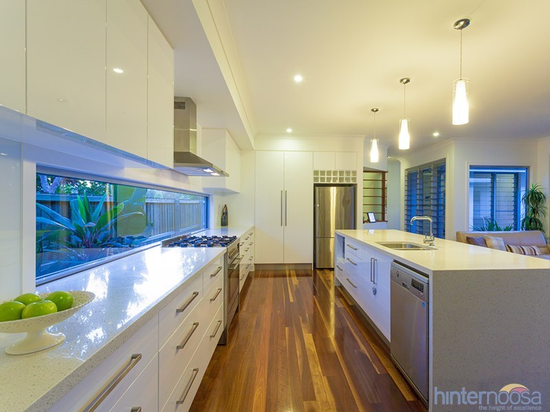 10 Straker Drive, Cooroy QLD 4563