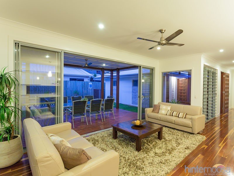 10 Straker Drive, Cooroy QLD 4563