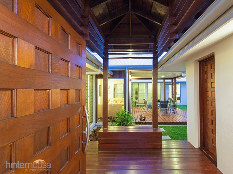 10 Straker Drive, Cooroy QLD 4563