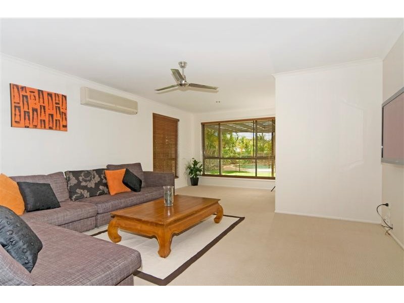 46 Griffith Avenue, Tewantin QLD 4565