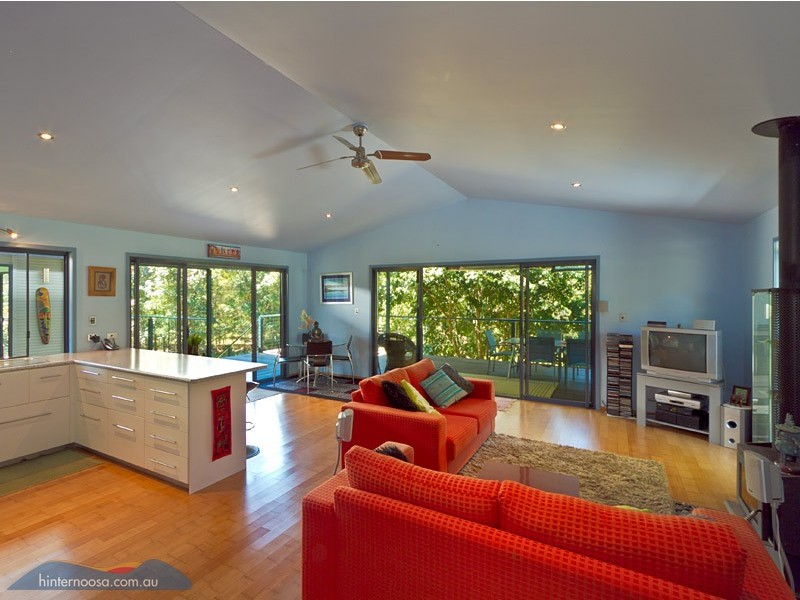 565 Coles Creek Rd, Cooran QLD 4569