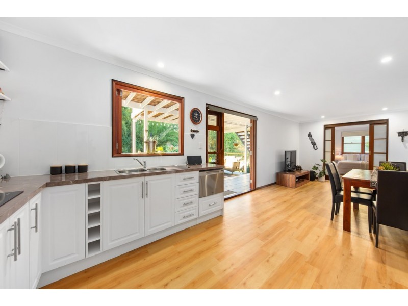 54 Sunrise Road, Eumundi QLD 4562