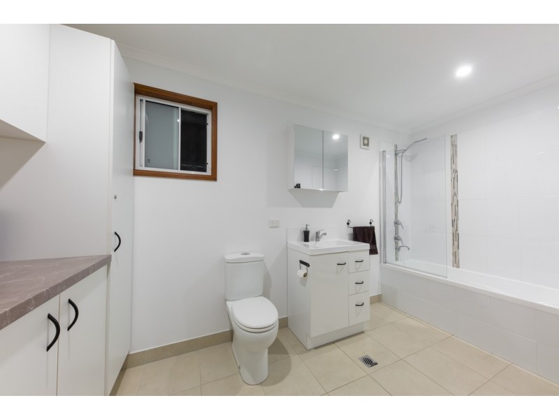 54 Sunrise Road, Eumundi QLD 4562