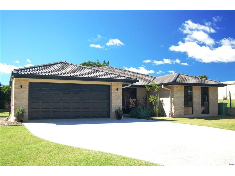 15 Tanderra Drive, Cooran QLD 4569