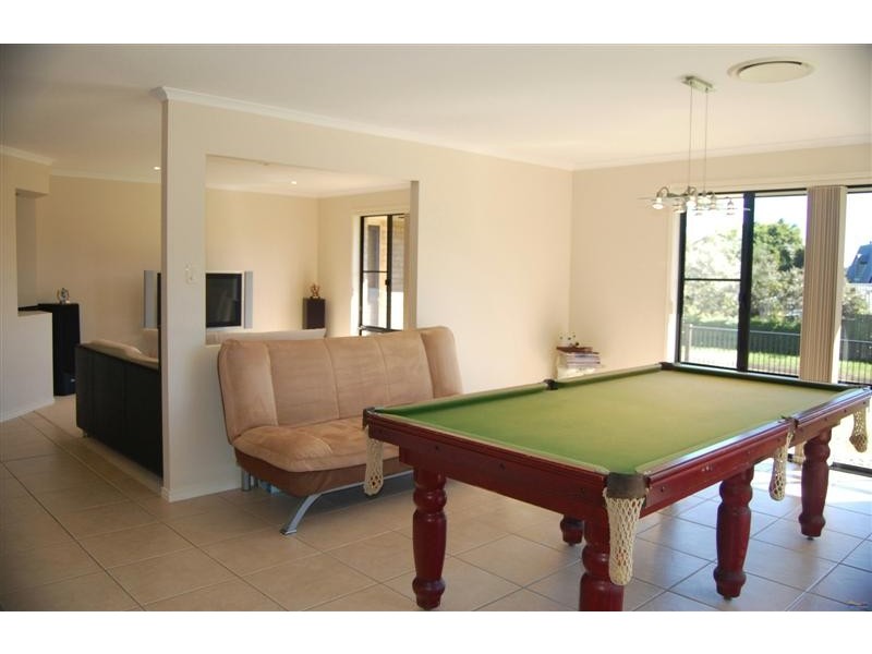 15 Tanderra Drive, Cooran QLD 4569