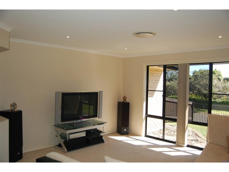 15 Tanderra Drive, Cooran QLD 4569