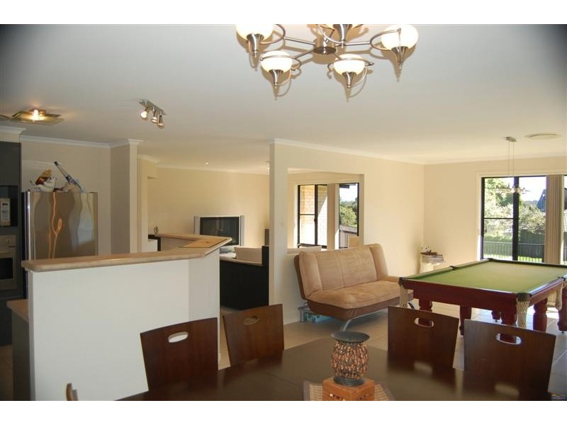 15 Tanderra Drive, Cooran QLD 4569