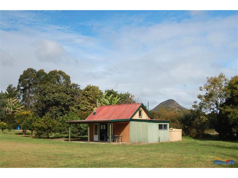 111 Tablelands Rd, Cooran QLD 4569