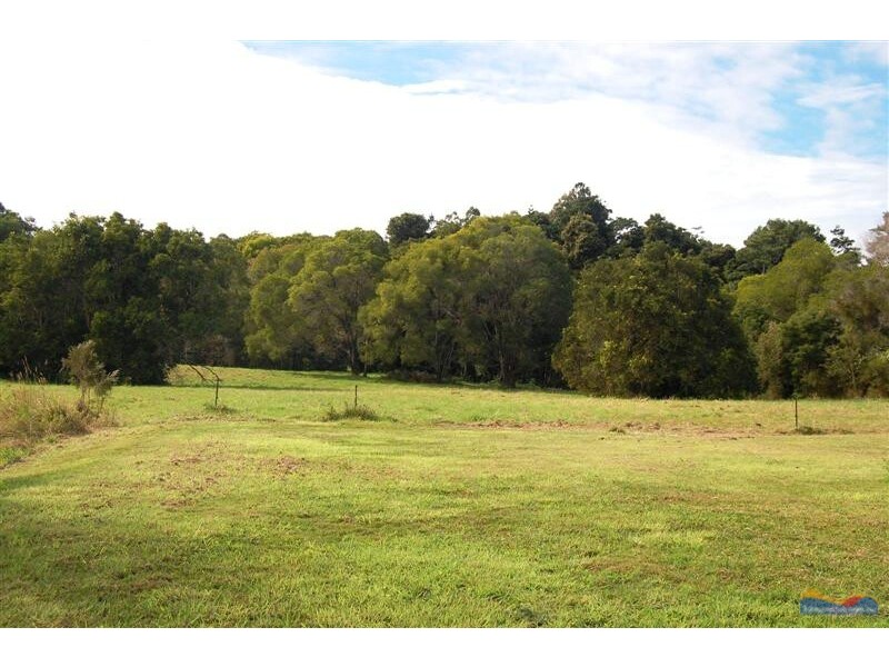 111 Tablelands Rd, Cooran QLD 4569