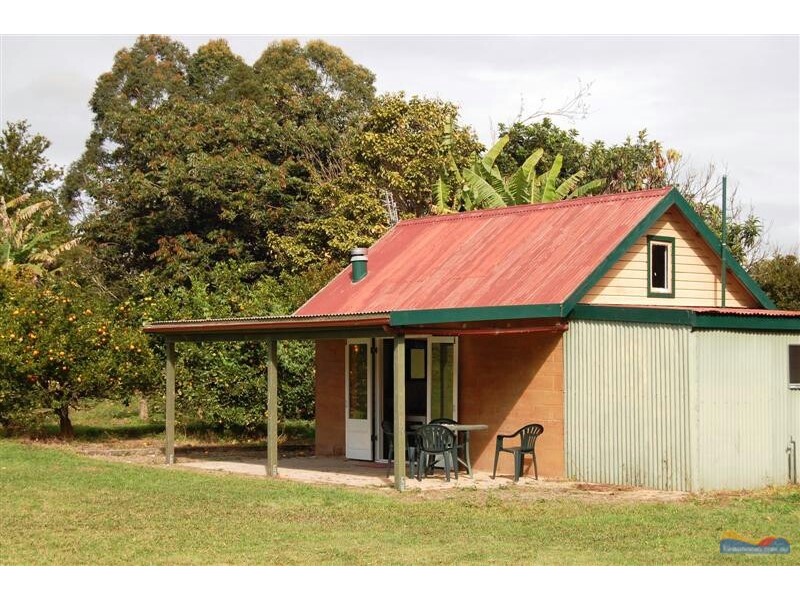 111 Tablelands Rd, Cooran QLD 4569