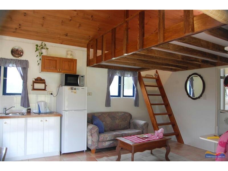 111 Tablelands Rd, Cooran QLD 4569