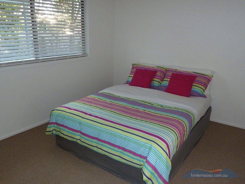 6 Sanderson Rd, Eumundi QLD 4562