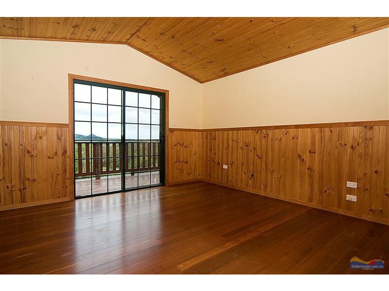 133 Lehman Rd, Traveston QLD 4570