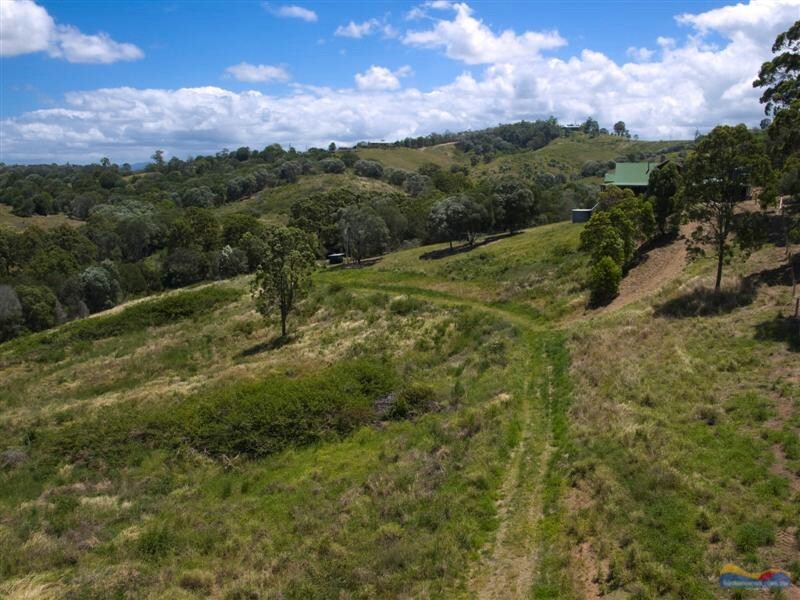 133 Lehman Rd, Traveston QLD 4570