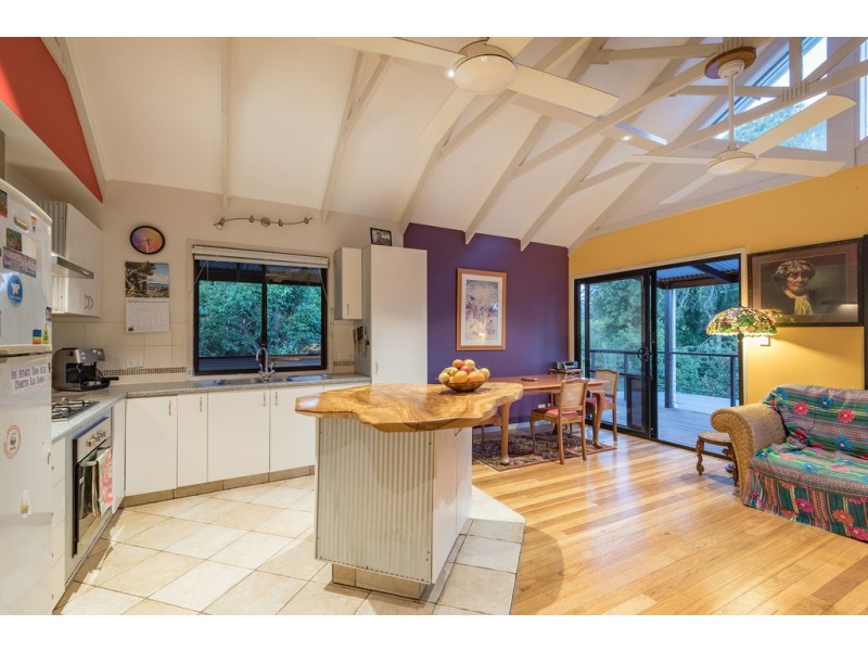 28 Tanderra Drive, Cooran QLD 4569