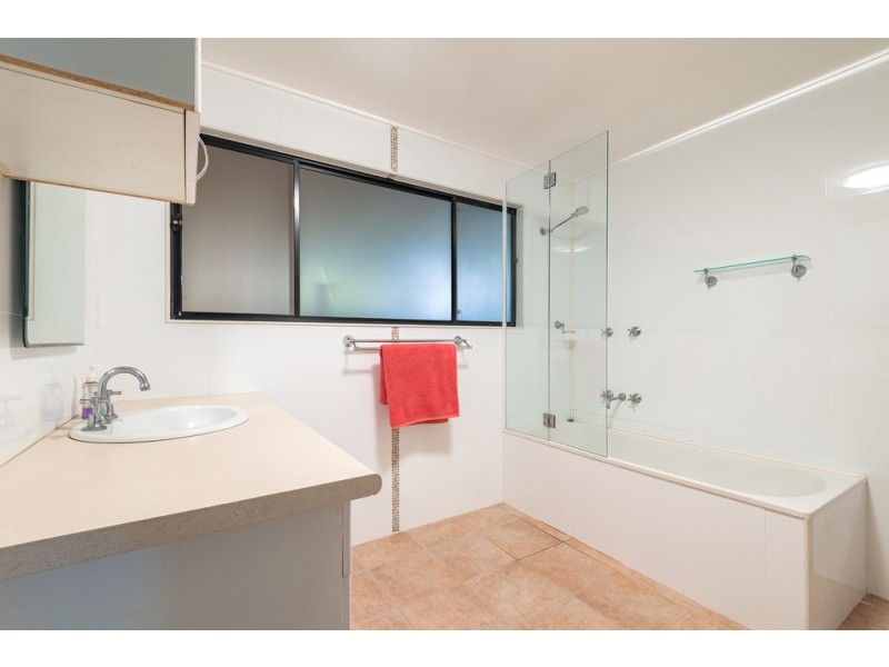 28 Tanderra Drive, Cooran QLD 4569