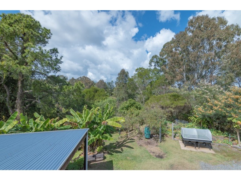 28 Tanderra Drive, Cooran QLD 4569
