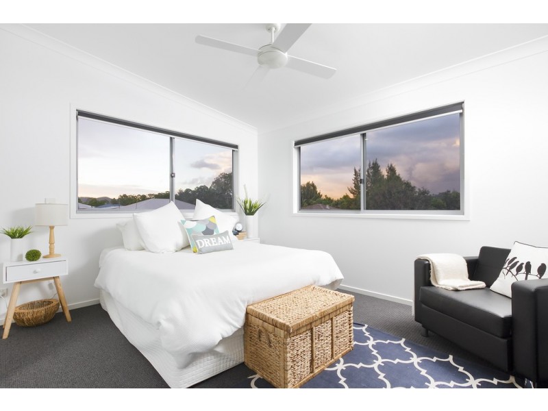 6 Viv Hull Ave, Eumundi QLD 4562