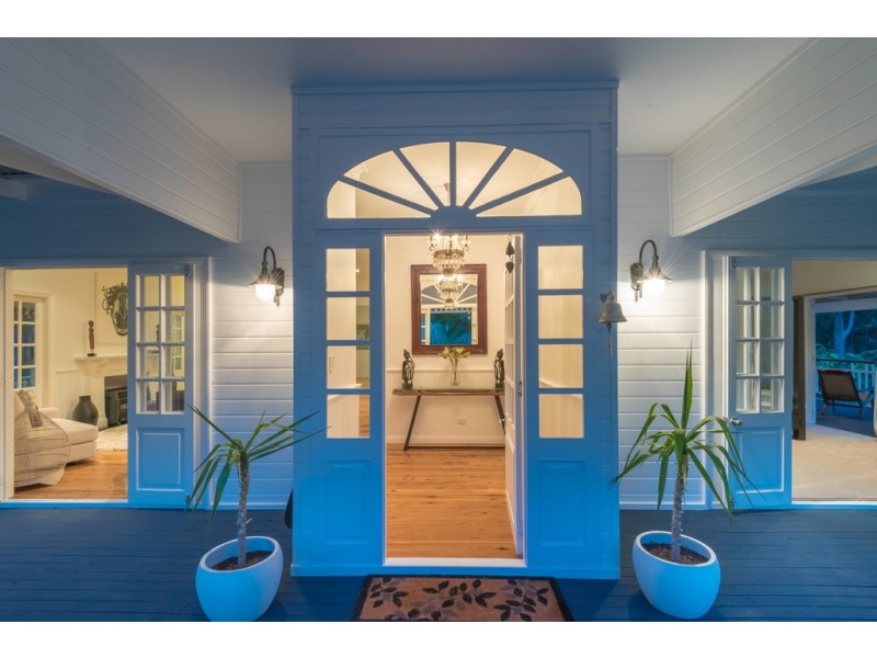 37 Kimbah Ct, Cooroibah QLD 4565