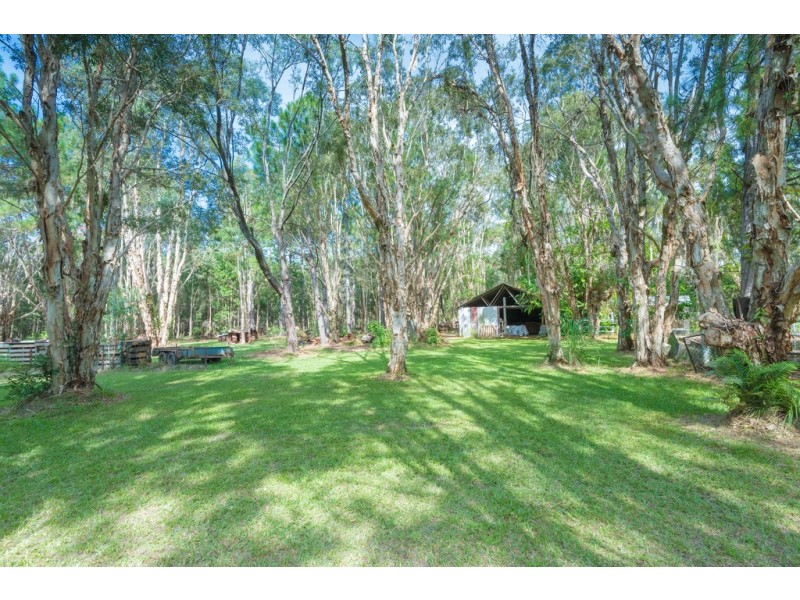 37 Kimbah Ct, Cooroibah QLD 4565
