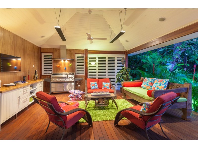 14 Ward Street, Eumundi QLD 4562