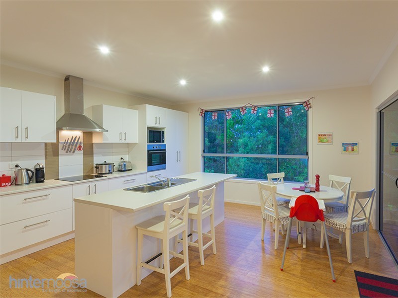 4 Pinbarren Court, Cooroy QLD 4563