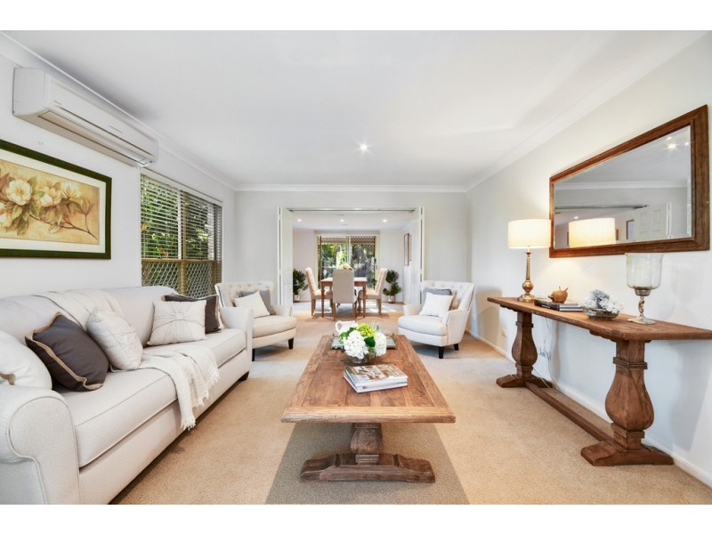 1 Falcon Cres, Cooroy QLD 4563