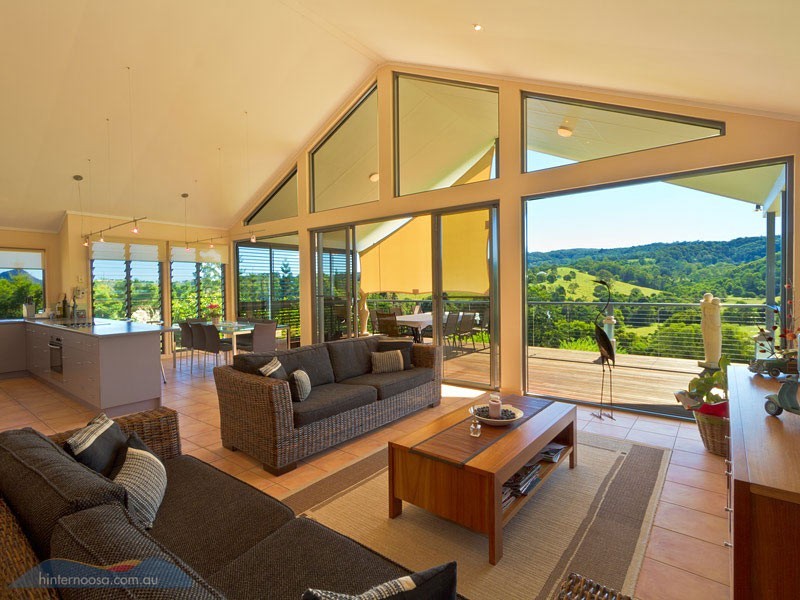 74 Binalong Rd, Pomona QLD 4568