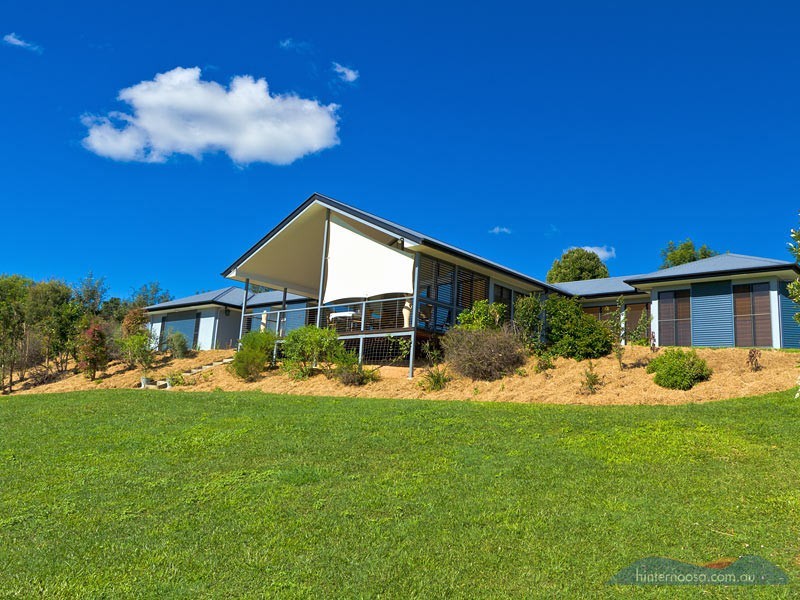 74 Binalong Rd, Pomona QLD 4568