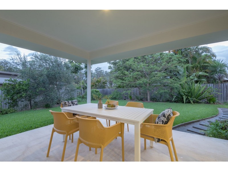 18 Prospect Place, Cooroy QLD 4563