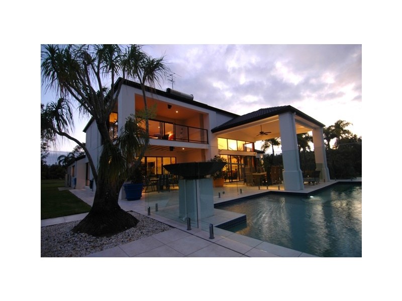 15 Greenfields Lane, Cootharaba QLD 4565