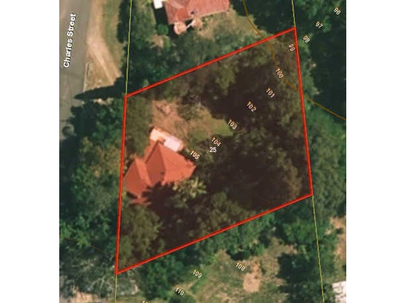 25 Charles Street, Cooran QLD 4569