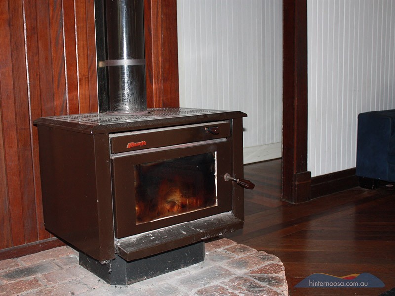 25 Charles Street, Cooran QLD 4569