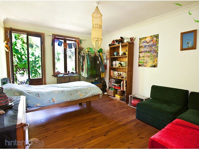 180 Coles Creek Road, Cooran QLD 4569