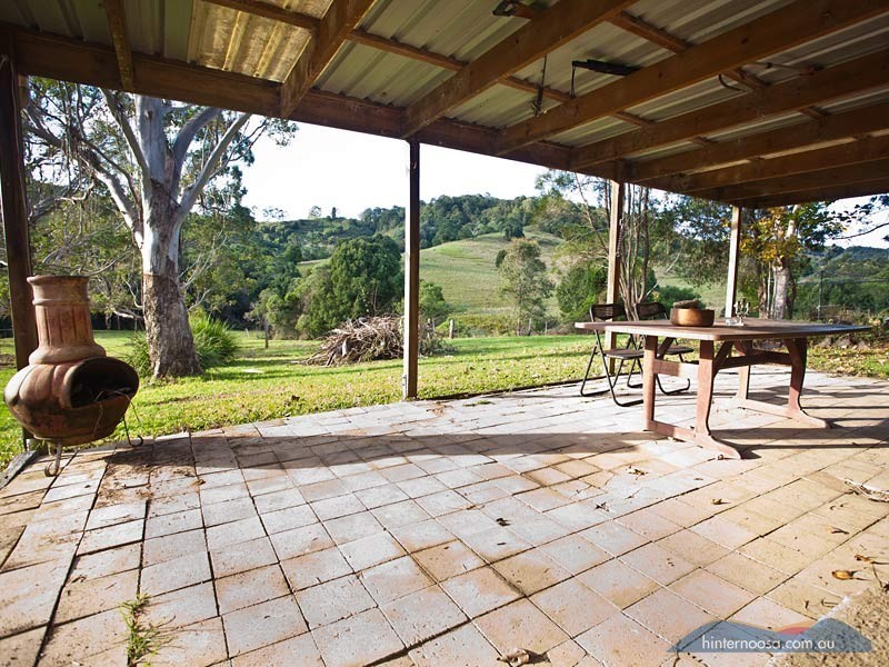 323 Middle Creek Road, Pomona QLD 4568