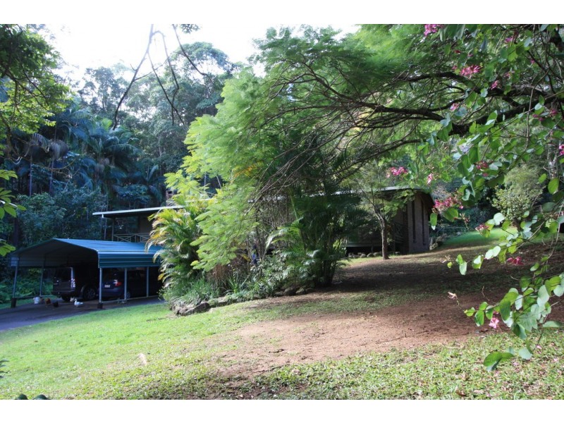 758 Louis Bazzo Drive, Ringtail Creek QLD 4565