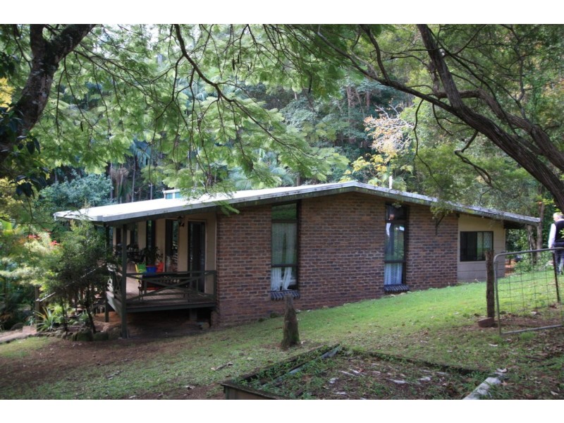 758 Louis Bazzo Drive, Ringtail Creek QLD 4565