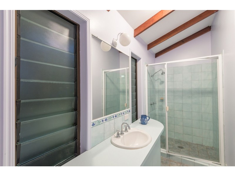 16 Palm Grove Road, Cooroy QLD 4563