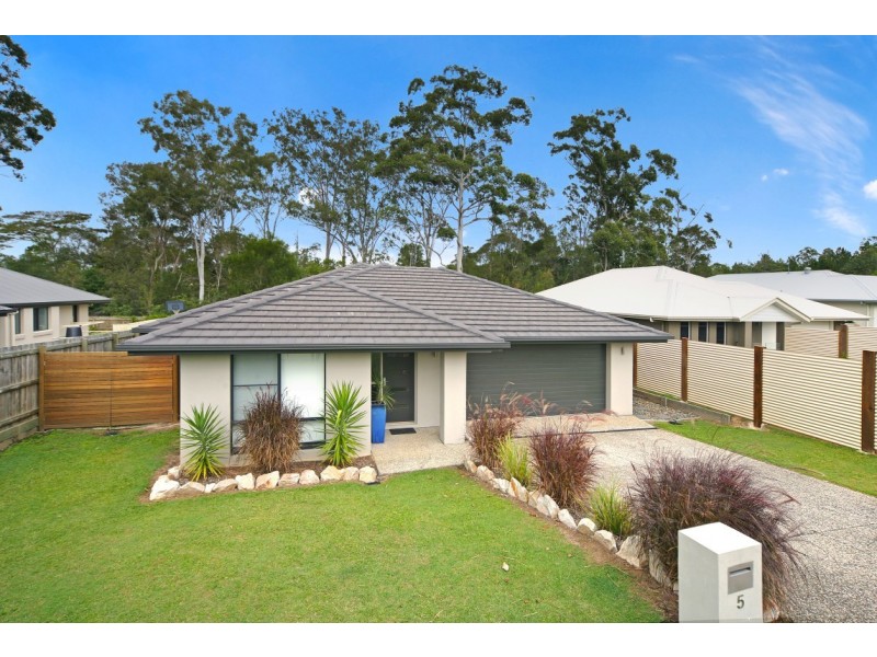 5 Dunbar Crt, Cooroy QLD 4563