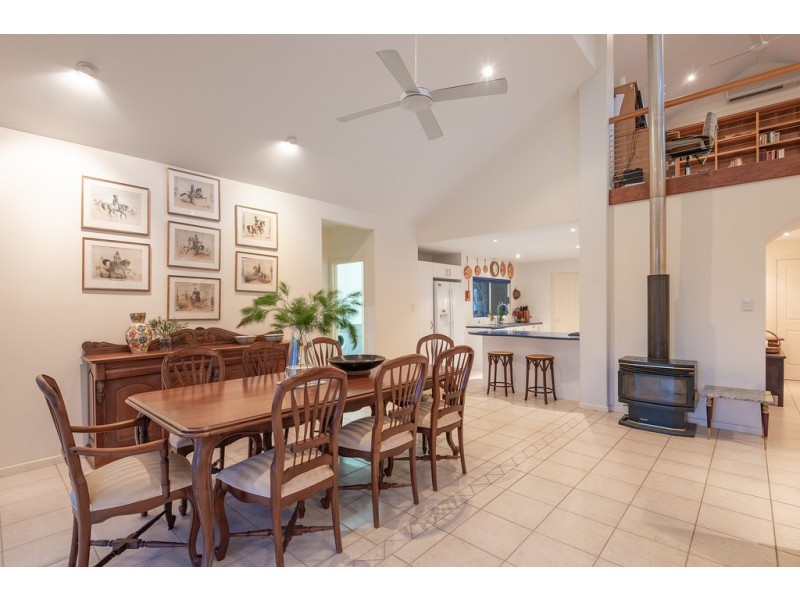 143 Davis Road, Cootharaba QLD 4565